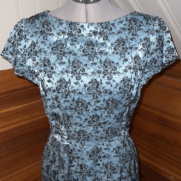 Vintage Silk Brocade Early 60’s Dress, black and blue - Picture 2 of 5